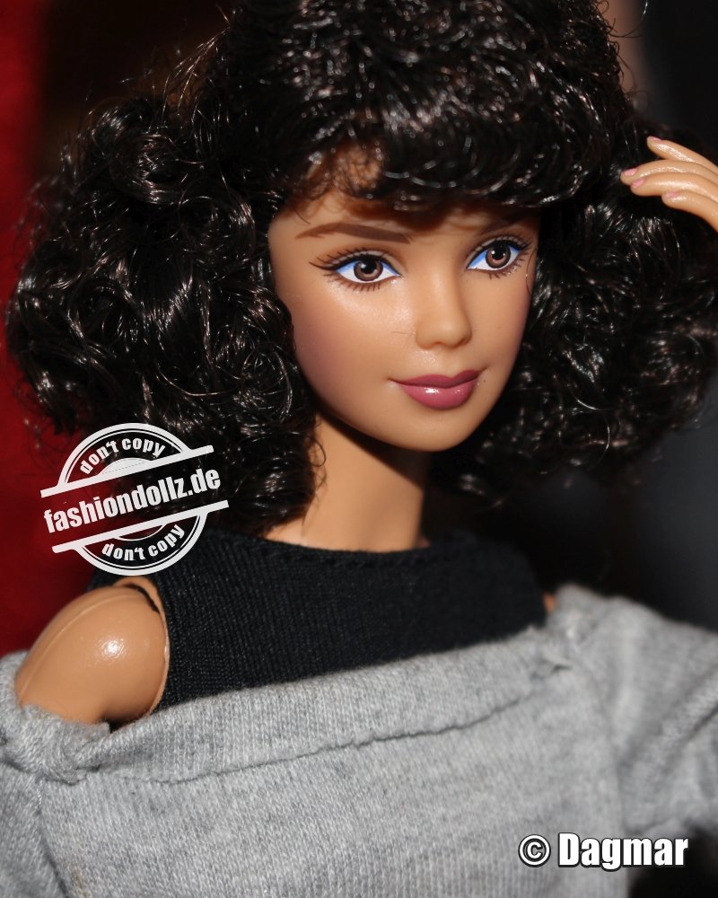 2010 Flashdance - Alex Owen Barbie Doll   #T2150