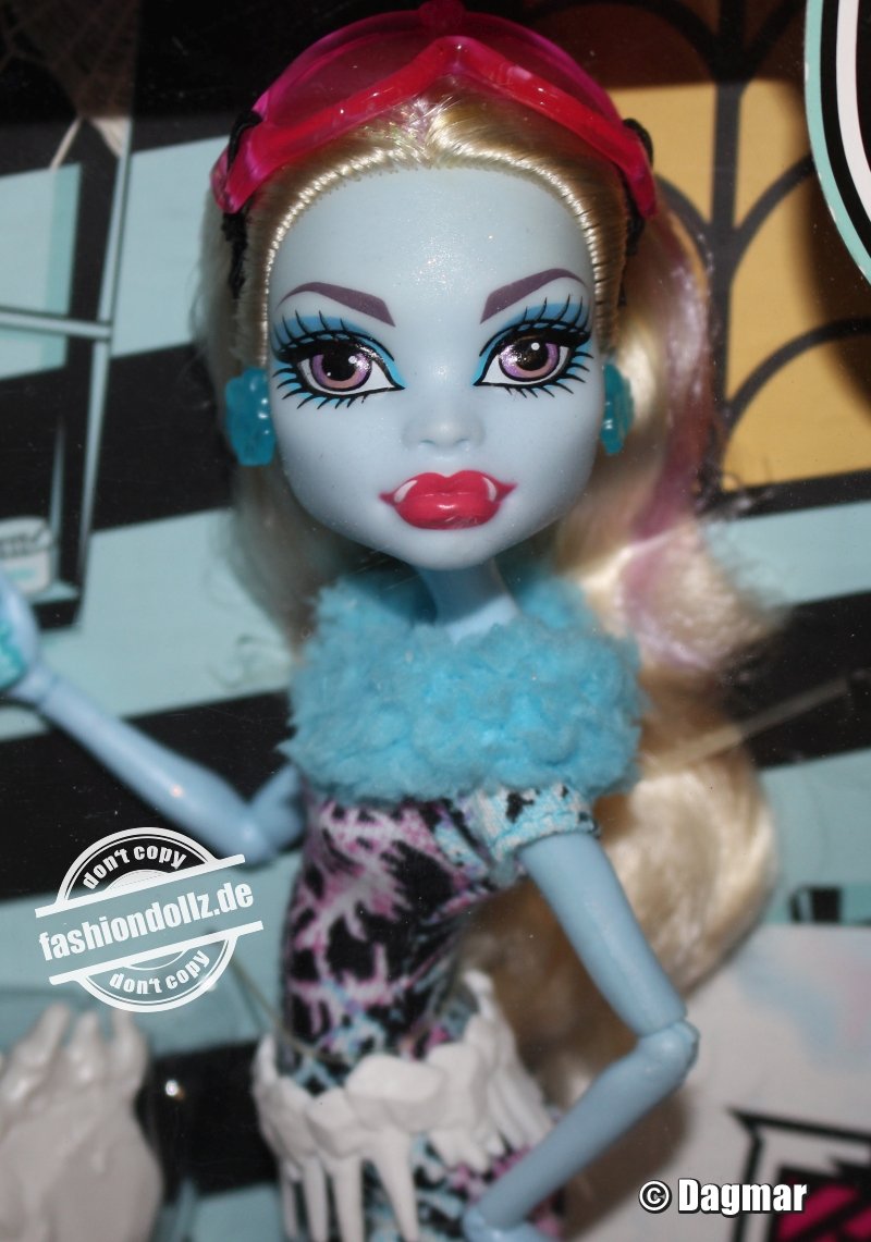 2013 Monster High - Art Class Abbey Bominable #BDF13