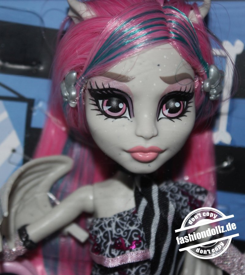 2013 Monster High Ghouls Night Out Rochelle Goyle #BBC10, #BBR96