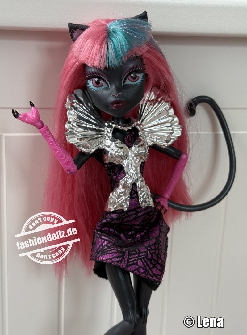 2015 Monster High Boo York, Boo York – City Schemes Catty Noir #CJF27
