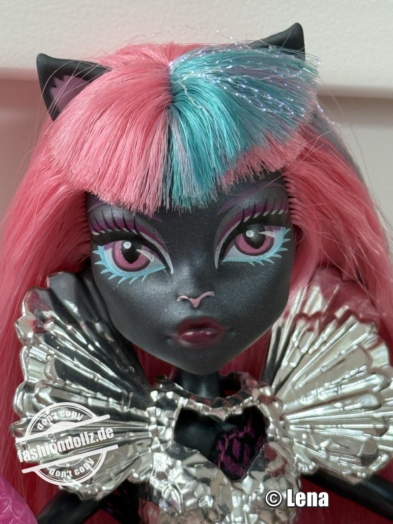 2015 Monster High Boo York, Boo York – City Schemes Catty Noir #CJF27