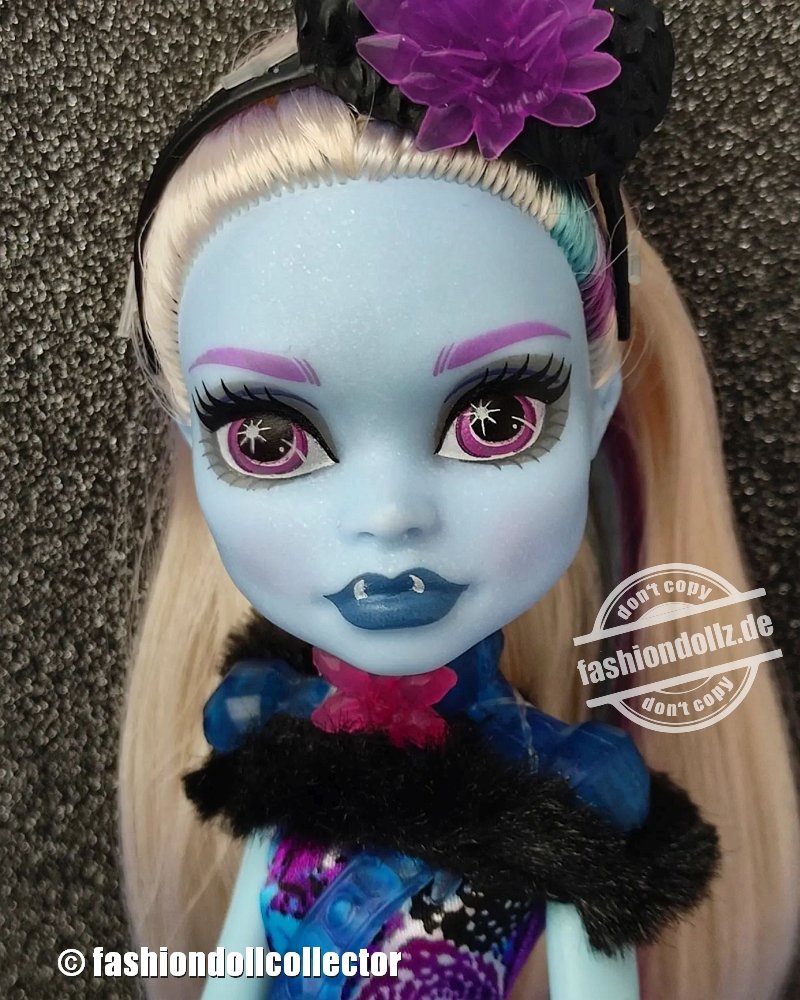 2017 Monster High Party Ghouls Abbey Bominable FDF12