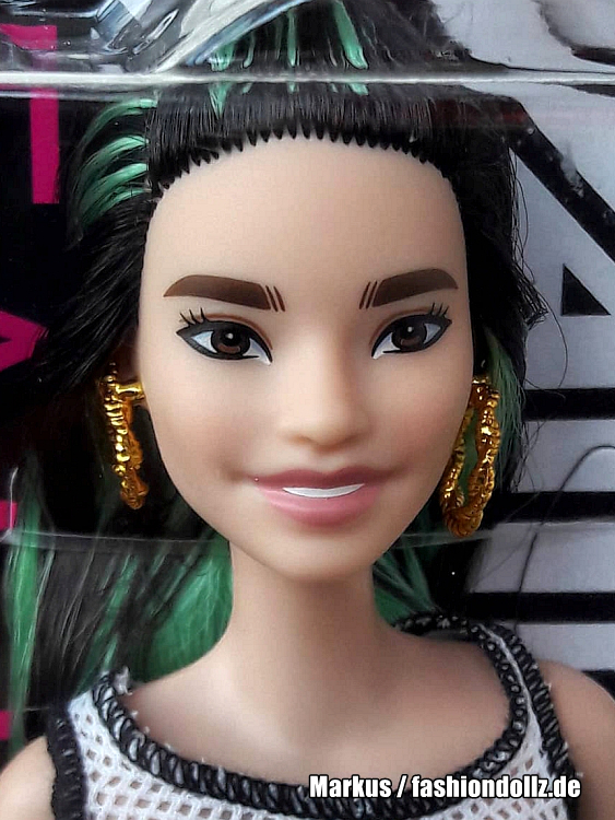 2018 Fashionistas #110 Barbie FXL50