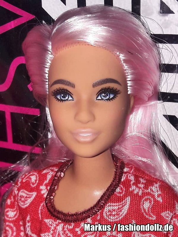 2020 Fashionistas #151 Barbie GHW65