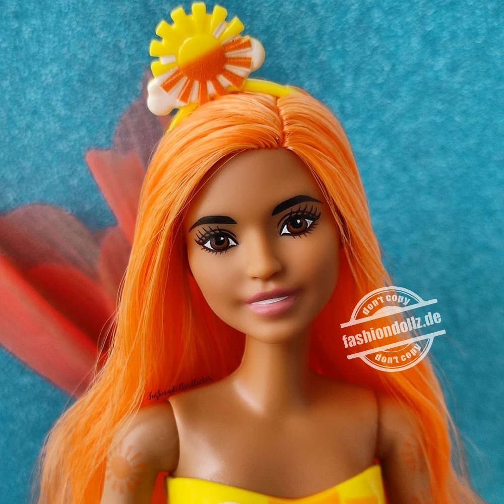 2021 Color Reveal Wave 9 Mermaid 3 HCC46 Fashiondollz info