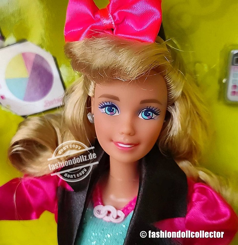 2021 Barbie Rewind 80s Edition - Career Girl GXL24