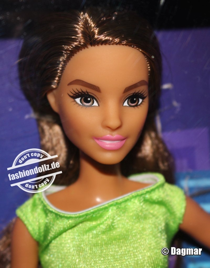 2021 Big City Big Dreams - Teresa, Gift Set #GXF28