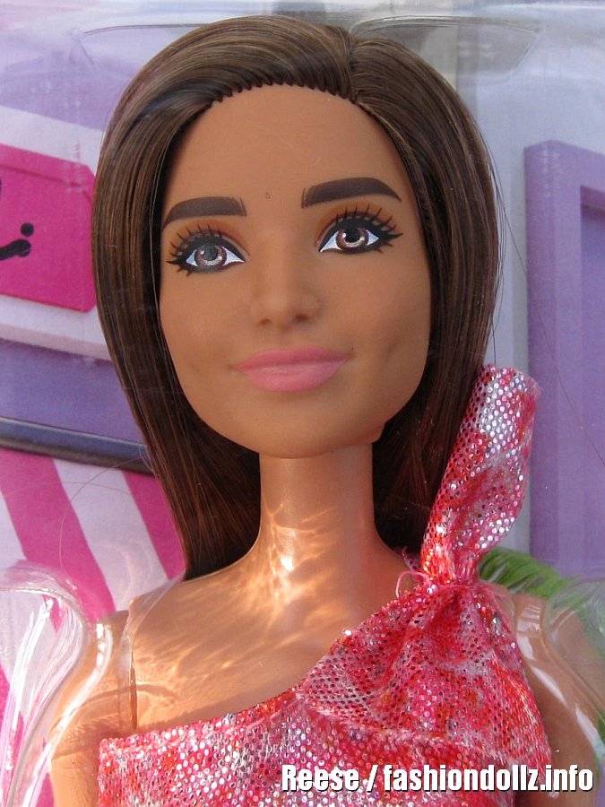 2021 Standard Fashion / Glitz Barbie, brunette T7580
