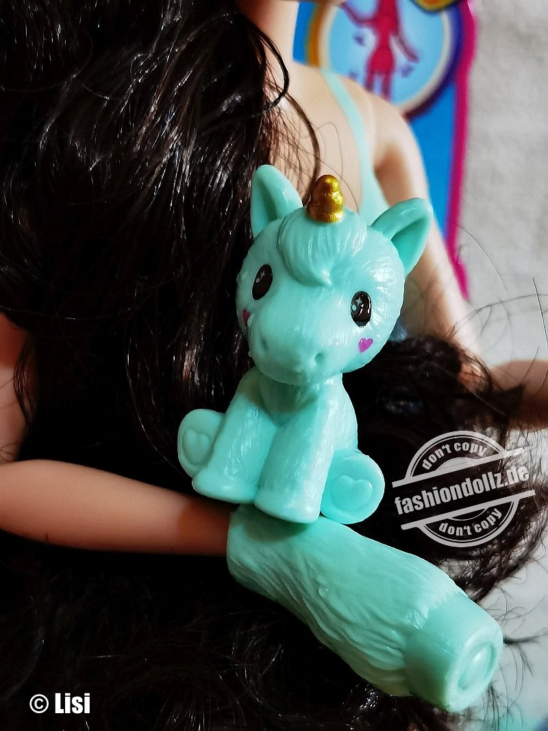 2022 Cutie Reveal Unicorn Barbie #HJL58