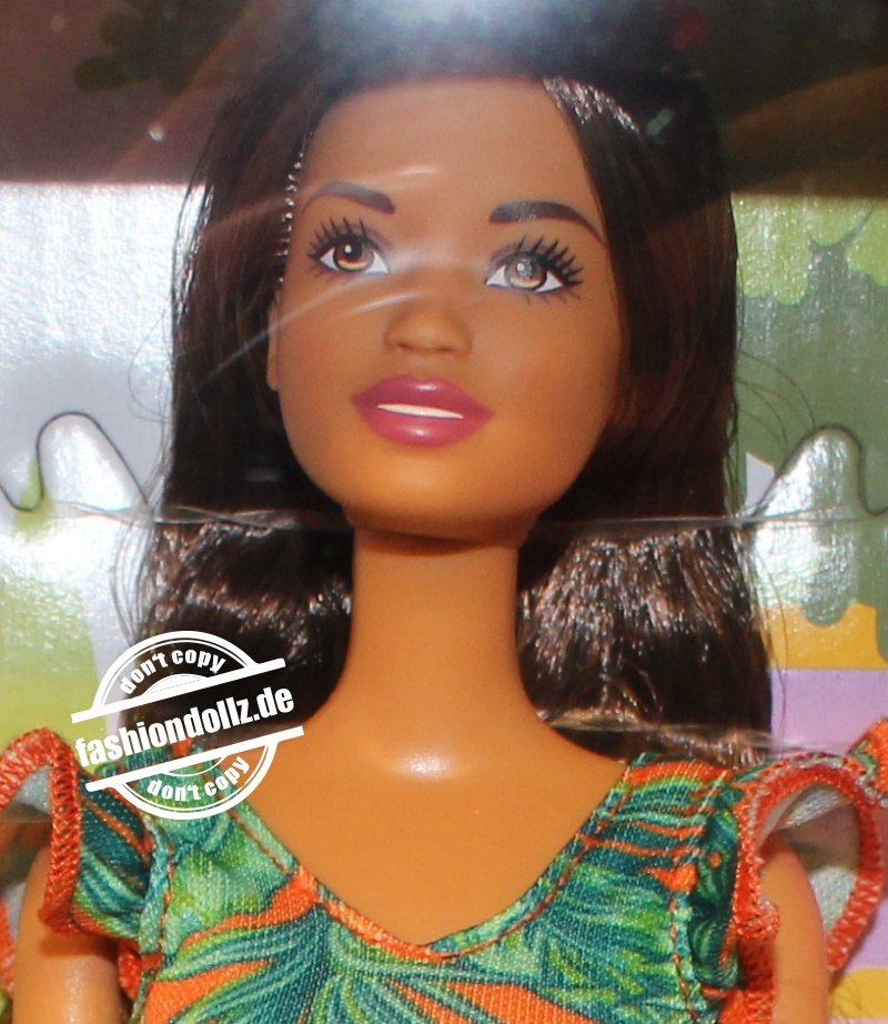 2022 Holiday Fun Playset Barbie, brunette #GXF32