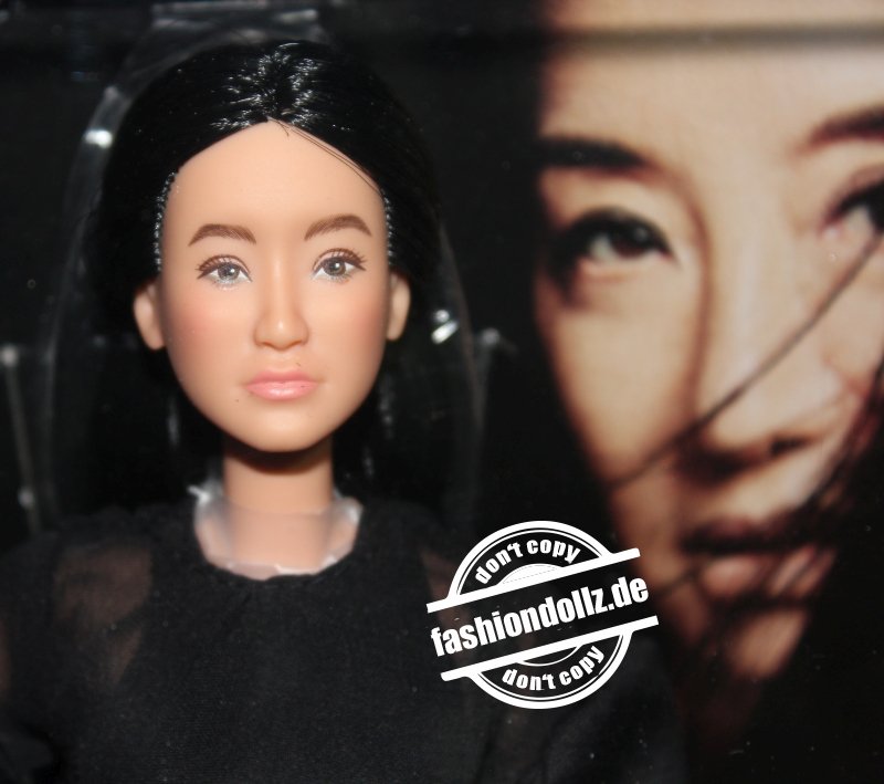 2022 Vera Wang Barbie #GXL12