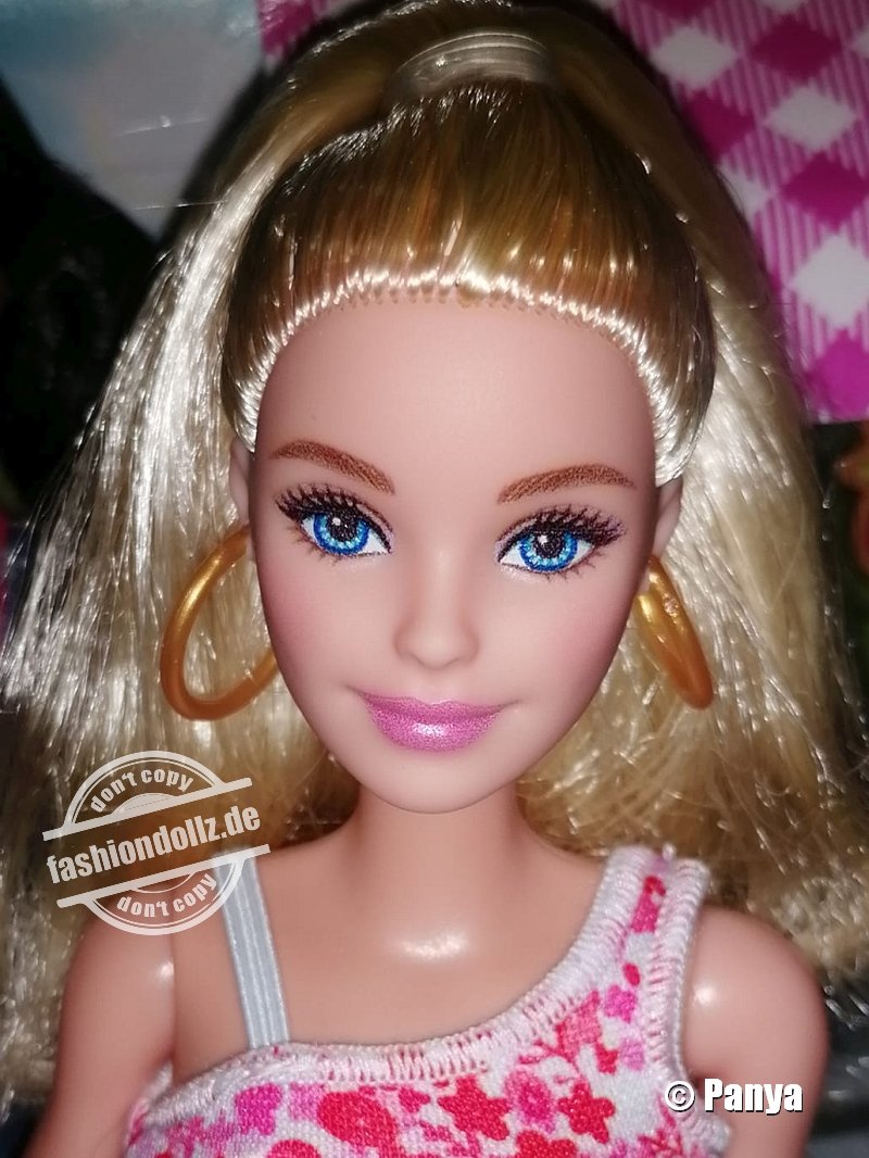 Boneca Barbie Fashionista 155 Grb47 Mattel Original 2021
