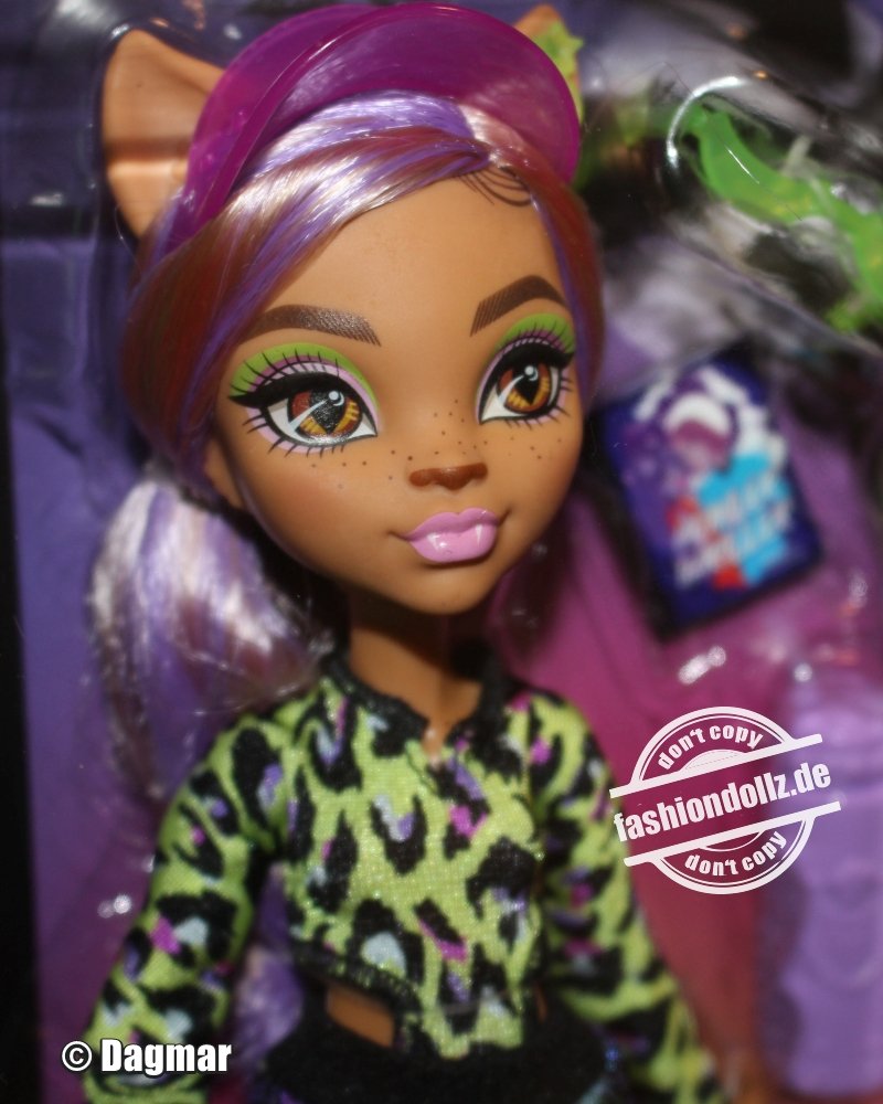 2023 Monster High - Scare-adise Island Clawdeen Wolf #HRP67