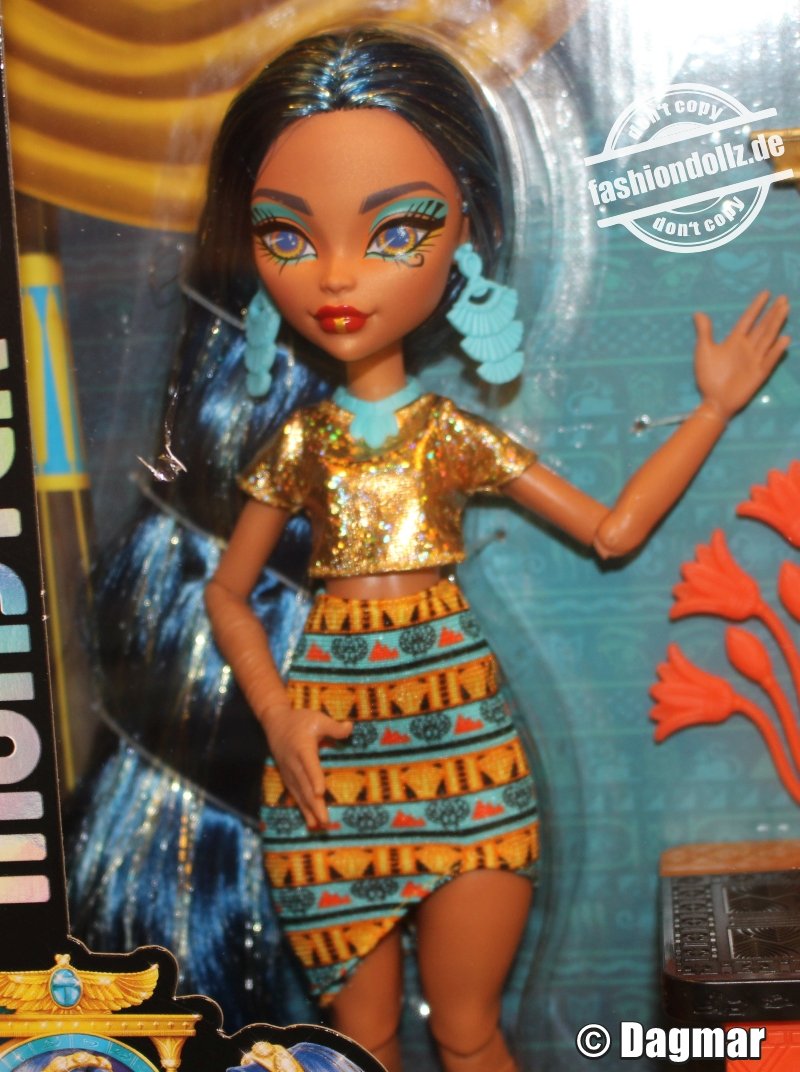 2024 Monster High - Cleo de Nile Self Scare Day #HXH96