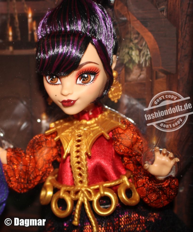 2024 Monster High - Disney's Hocus Pocus, Mary Sanderson Doll  #HXJ02
