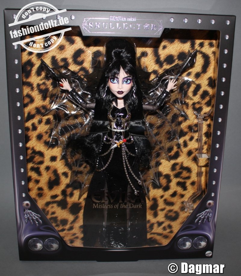 2025 Monster High Skullector - Elvira, Mistress of the Dark         #HYV99