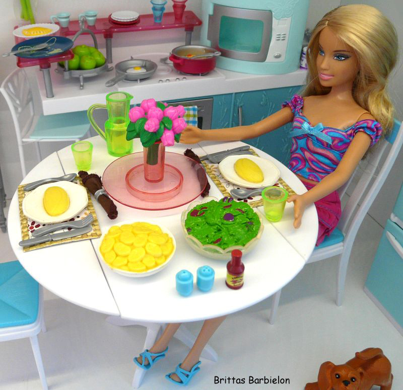 Deluxe Möbel - Barbie Esszimmer (türkis) Mattel 2006 Bild #12