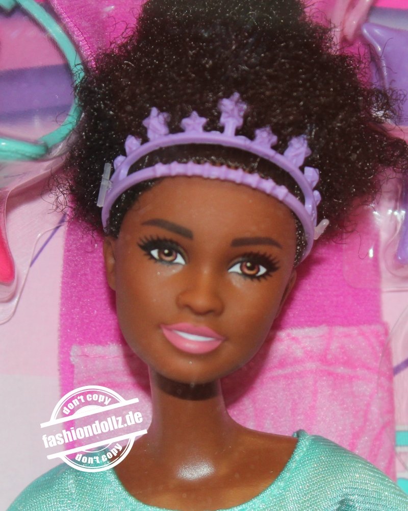 2020 Barbie: Princess Adventure Nikki (3 Doll Set) #GJB68