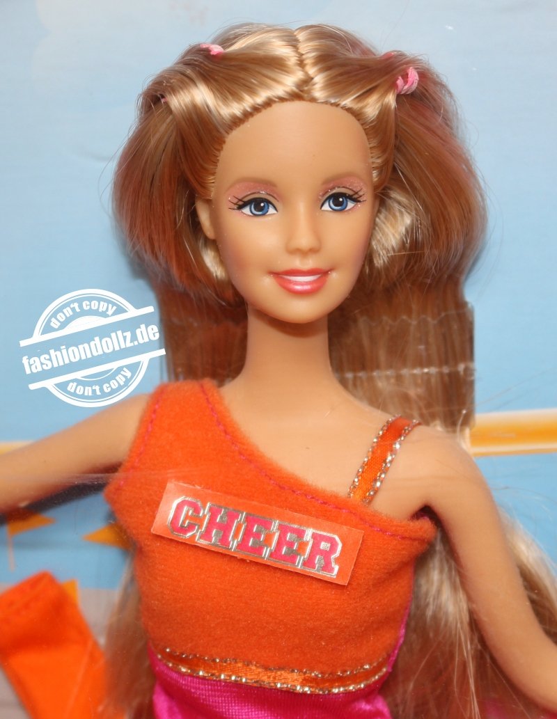 2004 Cheerleader Barbie #B7461