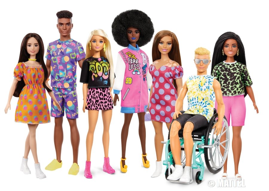 Pressefoto Mattel mit neuer Vitiligo Barbie