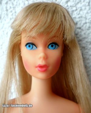 1967 German Bendleg Barbie Doll, blonde #1163