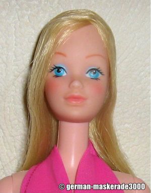 1976  Standard Barbie #7382 (Europe / Canada)