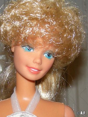 1983 Happy Birthday / Geburtstags Barbie #1922