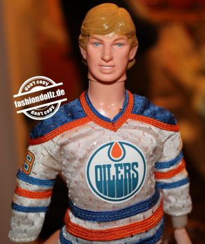 1983 Wayne Gretzky - The Great Gretzky Doll Mattel #5949