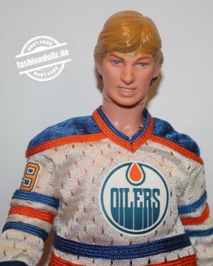 1983 Wayne Gretzky - The Great Gretzky Doll Mattel #5949   