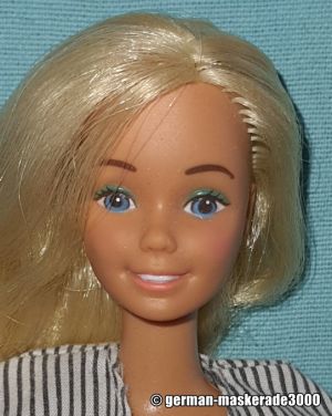 1984 Fashion Play / Modespaß Barbie #7193