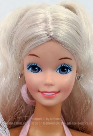 1986 Dream Glow Barbie #2248 China