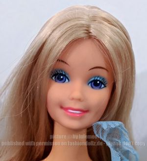 1986 Dream Glow Barbie #2248 Taiwan