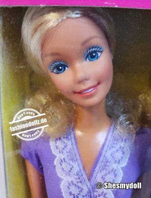 1987 Hostess Barbie # 3077