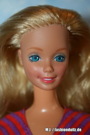1987 Vacation Sensation Barbie #1675