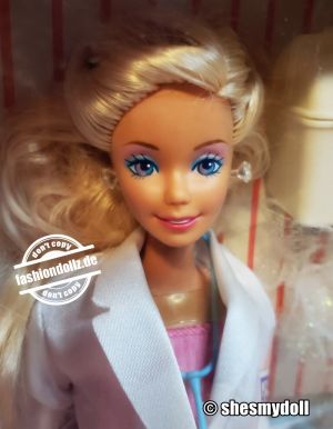 1988 Doctor Barbie / Dr. Barbie  #3850