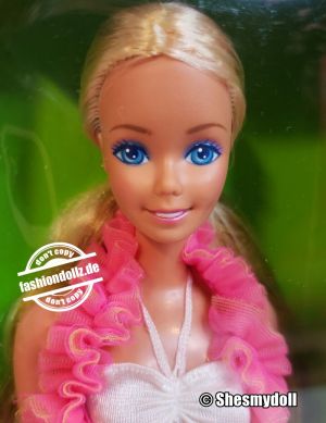 1988 Island Fun Barbie / Tropical Barbie #4061 Malaysia
