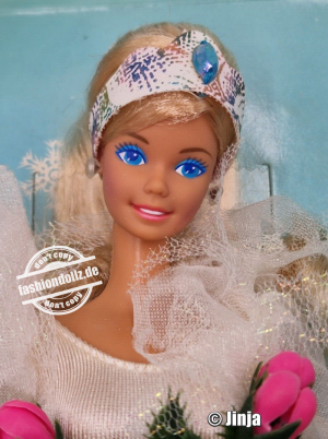 1988 Skating Star Barbie #4547 Canada / Switzerland