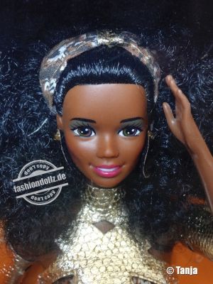 1990 Dolls of the World - Nigerian Barbie  #7376