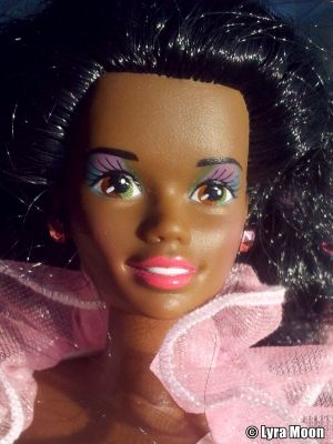 1991 Costume Ball / Fantasy Barbie AA #7134