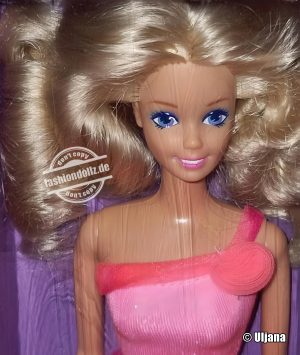 1991 Fashion Play Barbie #5766