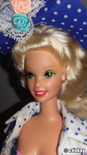 1992 Teen Talk Barbie, blonde - blue hat "Ich spreche mit dir"