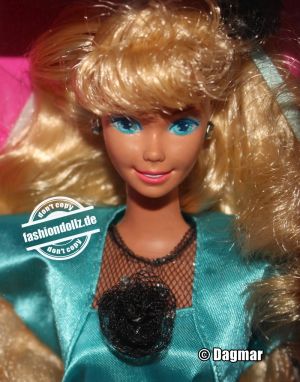 1992 Dazzlin' Date Barbie  #3203, Target Exclusive