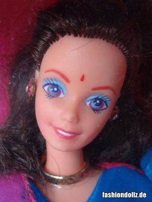 1993 Barbie in India #9910, Leo Mattel