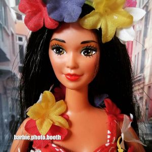 1995 Dolls of the World - Polynesian Barbie #12700