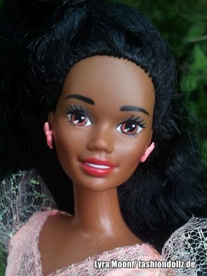 1995 Partytime Barbie AA #12243