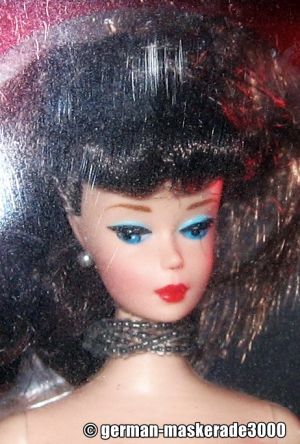 1995 Solo in the Spotlight Barbie Repro brunette #13820