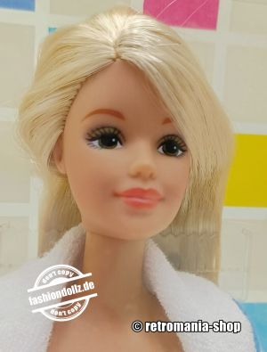 1999 Bath Boutique Barbie / Schaumbad Barbie #22357