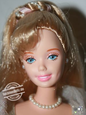 1999 Birthday Wishes Barbie, 1st Edition #21128