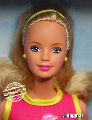 1999 Easter Treats Barbie #23786 Special Edition