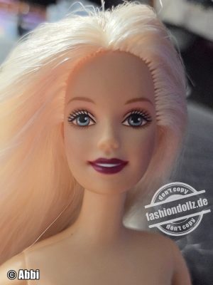 1999 Hollywood Nails Barbie (reissue) #28882